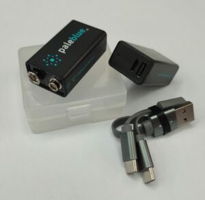 Pale Blue 9V USB Rechargeable Batteries
